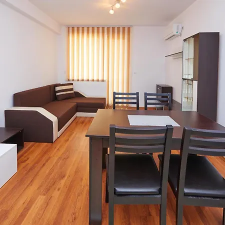 Katrin Apartament *